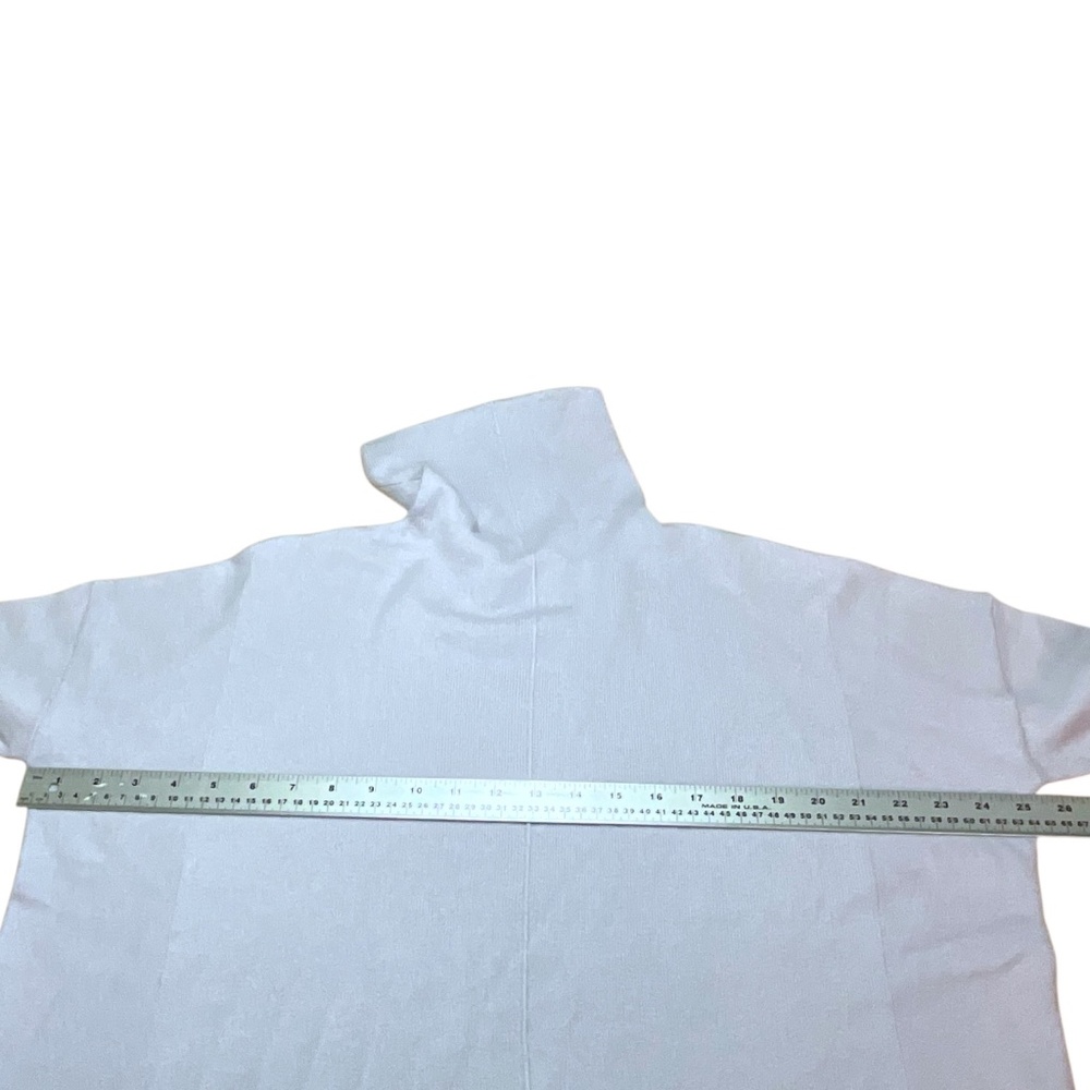 Club Monaco Lavender Turtleneck Sweater - Picture 6 of 10